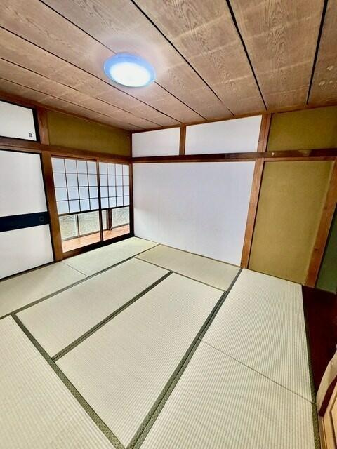 1階8帖の和室