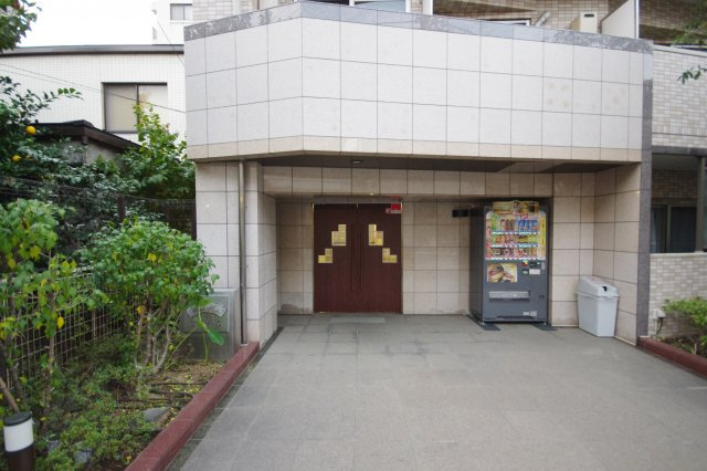 【エントランス】