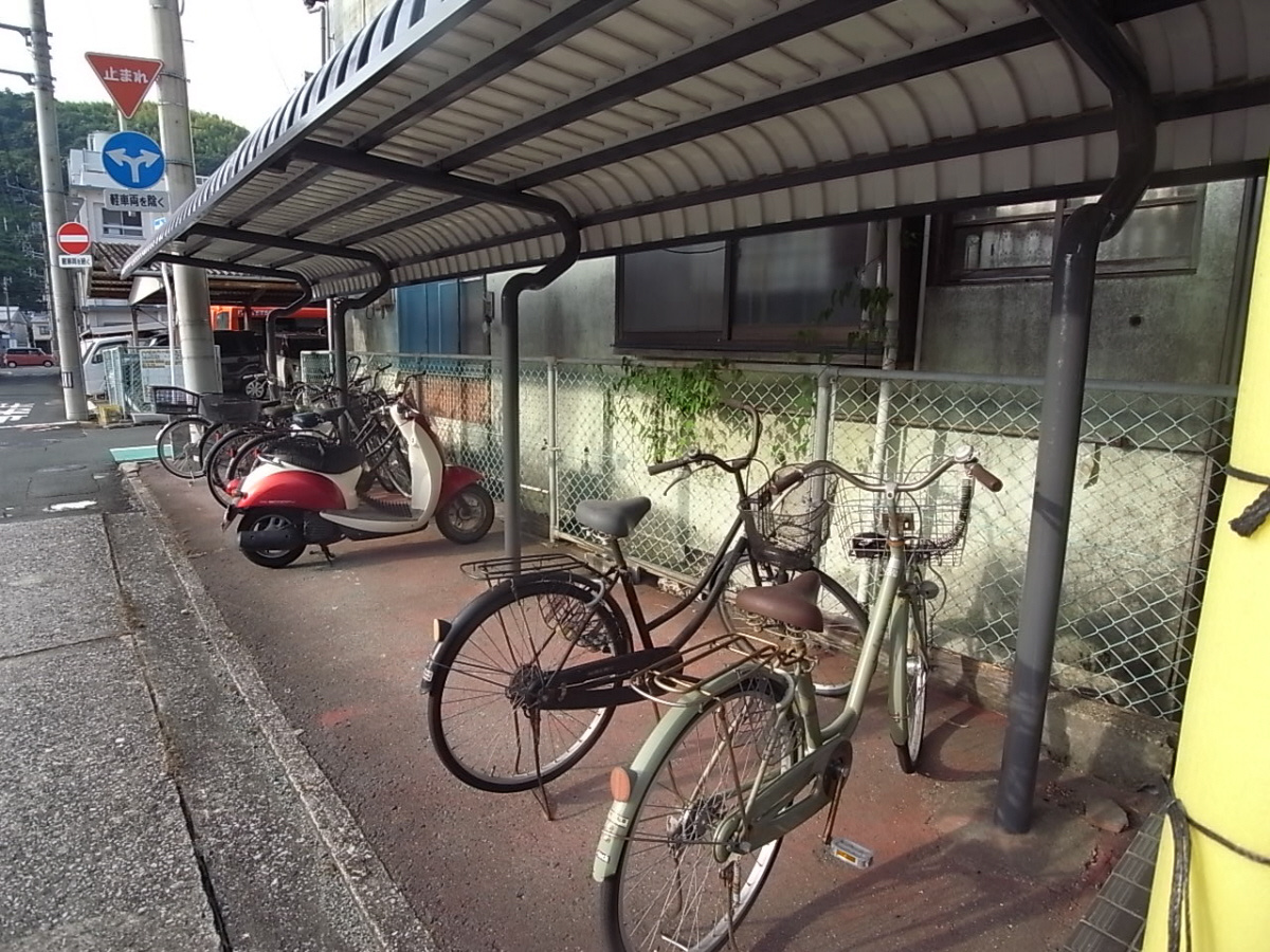 RUEFU＋5の駐車場
