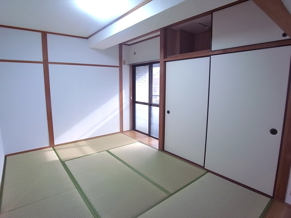 RUEFU＋5の洋室