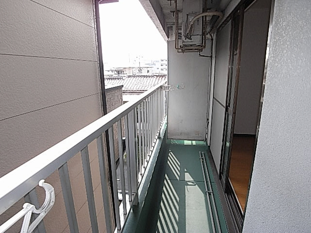 寝屋川コスモシティのバルコニー