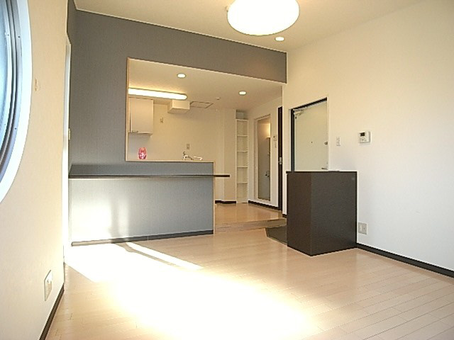 Ｂｒａｎｓ　Ｃｒｏｓｓの居間・リビング