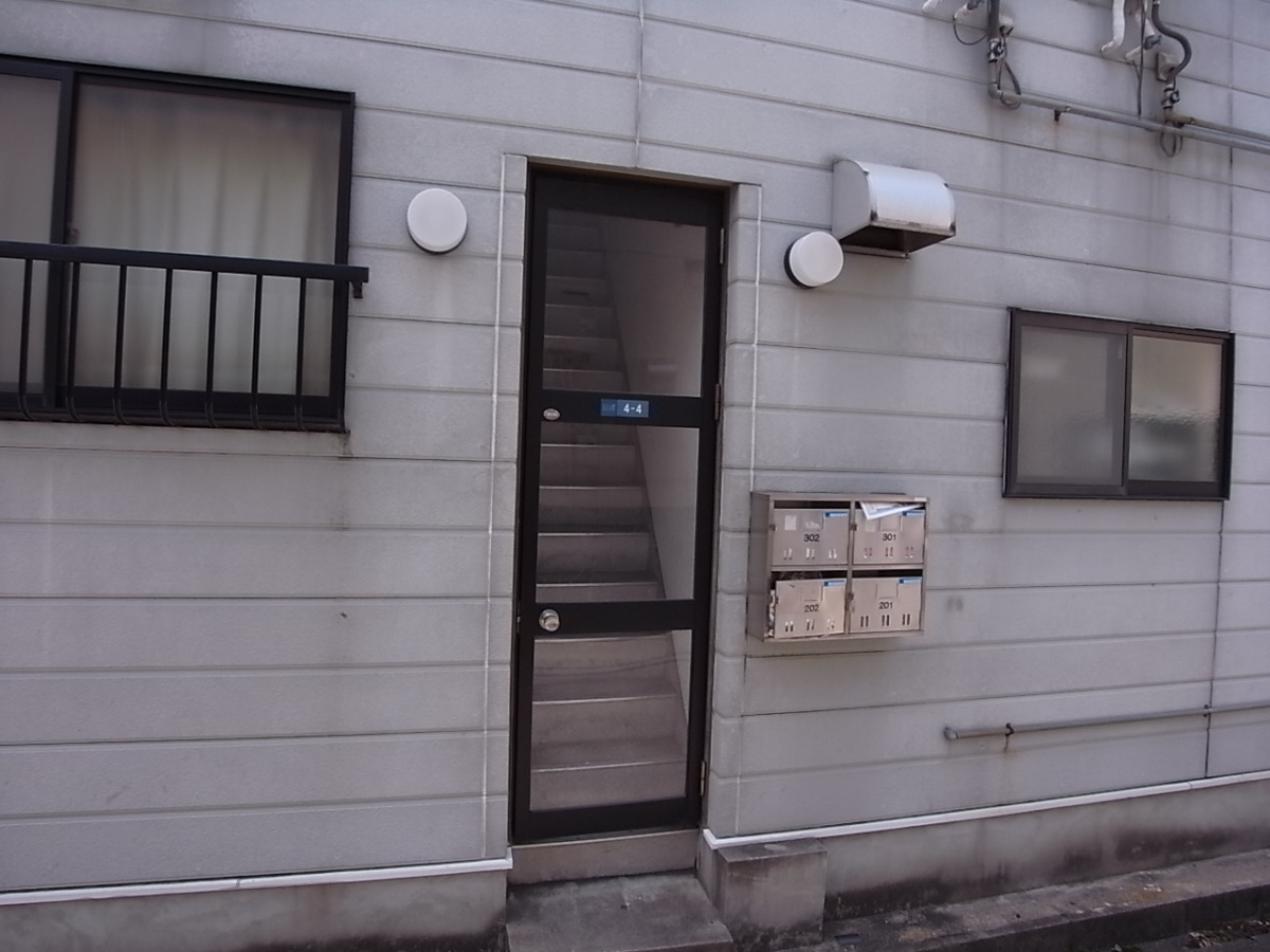 CASA BIEN Neyagawaのエントランス