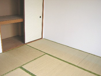 コーポ池田Ｂ棟の洋室