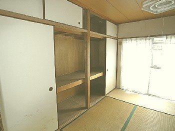 奥野マンションの収納