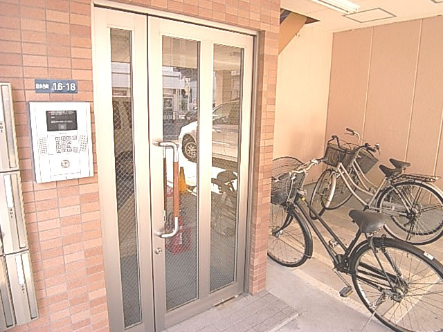 ラヴィスタ友呂岐のエントランス