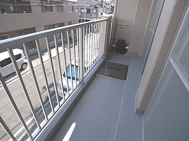 サンハイツ八坂のバルコニー