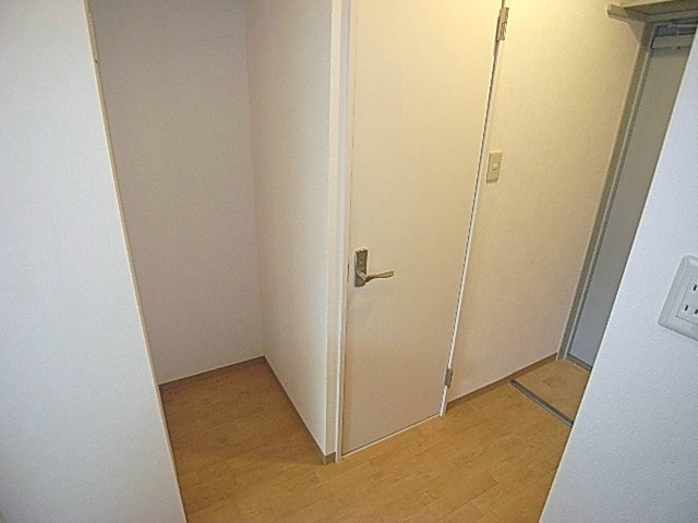 ロータリーマンション萱島西の収納