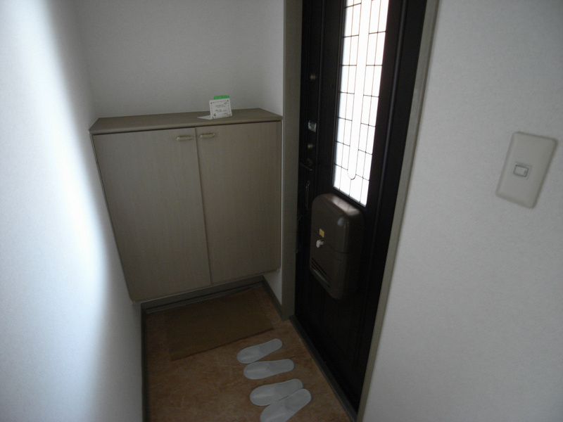ミモザの玄関