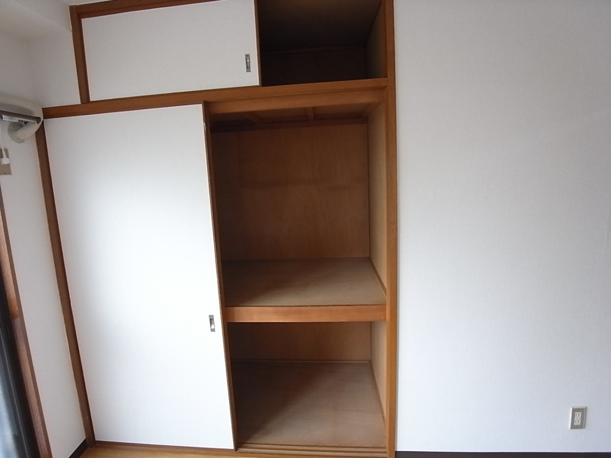 梅ヶ丘ハイツの収納