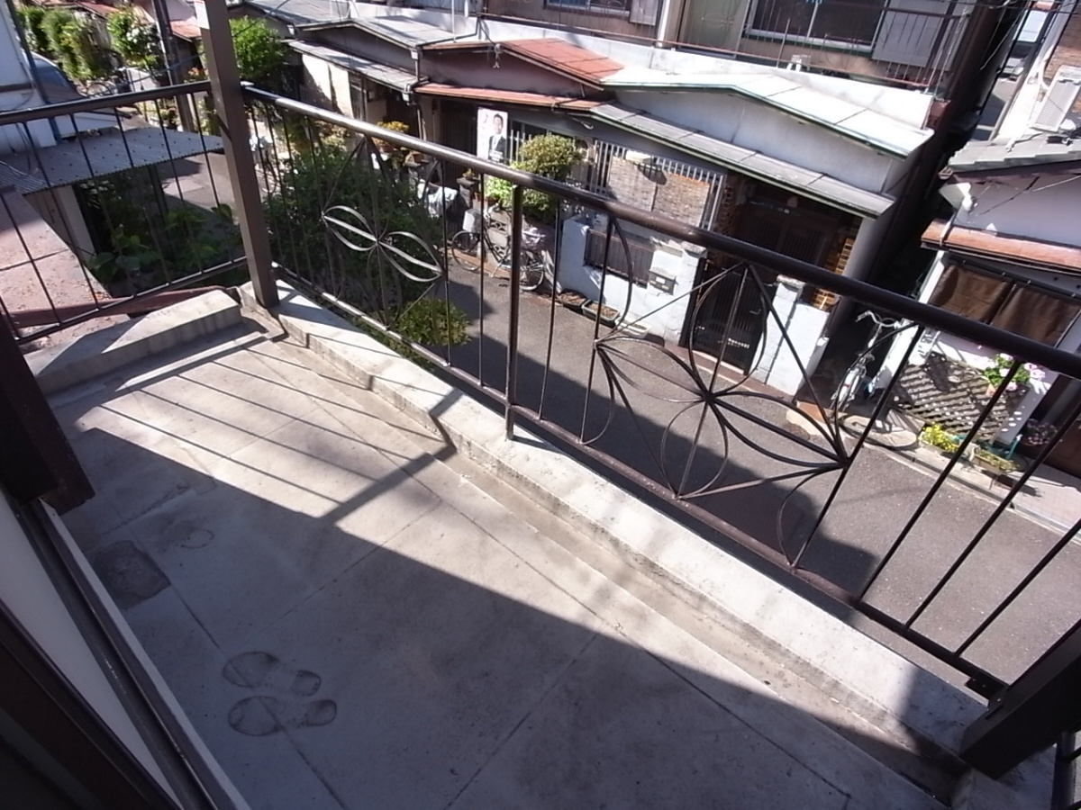 仁和寺町マユミ戸建のバルコニー