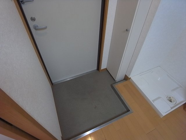 松尾ハイツ寝屋川の玄関