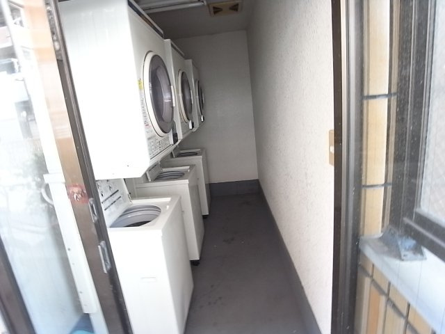 三匹のＫＯＢＵＴＡのバルコニー