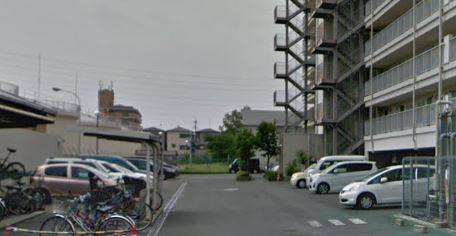 M’プラザ楠根２の駐車場
