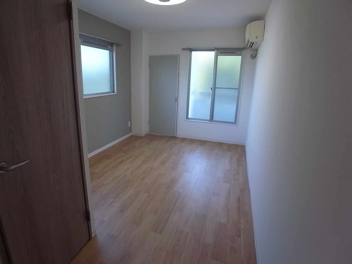 SENSE　SNTの洋室