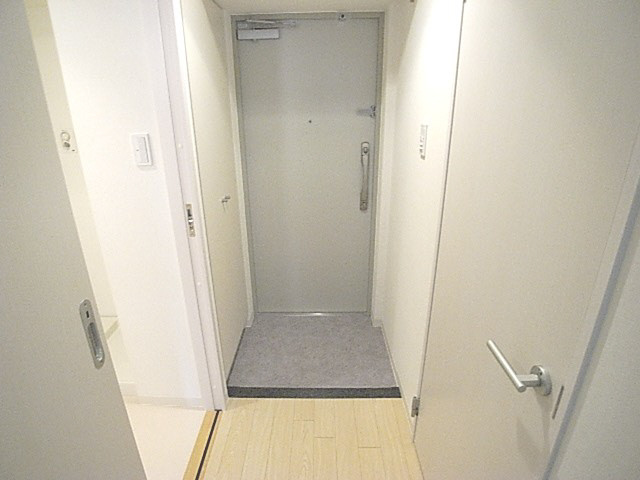 PRESTANCE香里の玄関