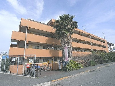 富士コーポラスの外観