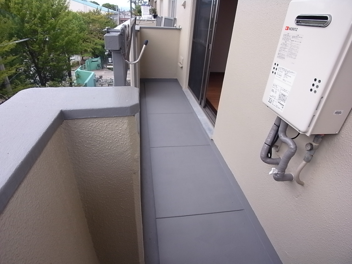 神田ハイツのバルコニー
