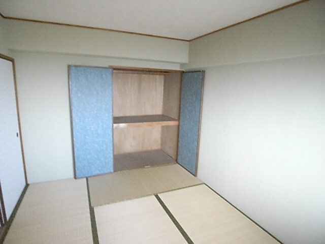 丸信リバーサイドコーポ2棟のその他
