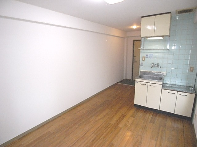 アパートメント寝屋川Ⅱの洋室