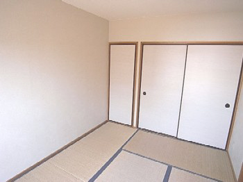 エストジャルダン西口のその他