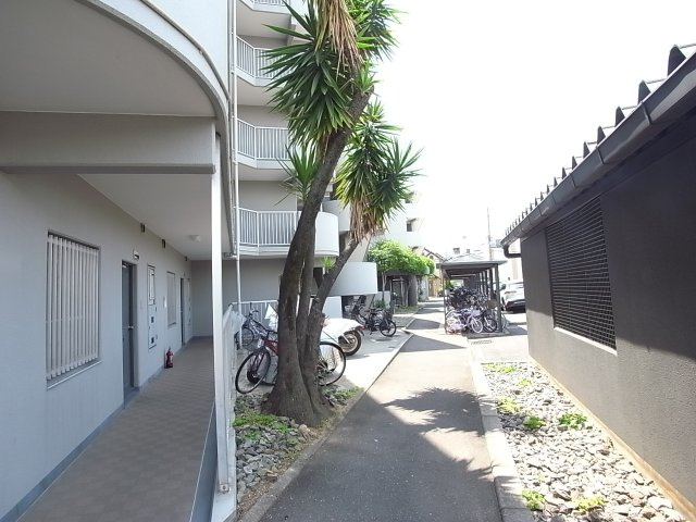ウエストプラザのロビー