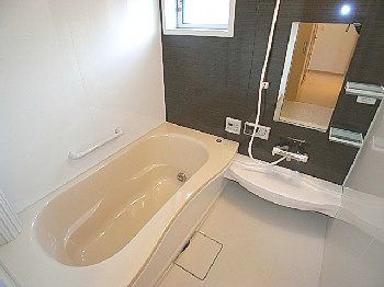エスポワール東寝屋川の浴室