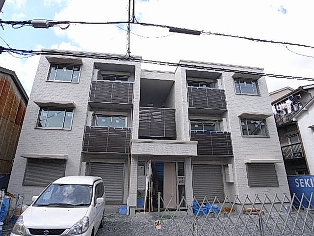 ローゼンタール寝屋川の駐車場
