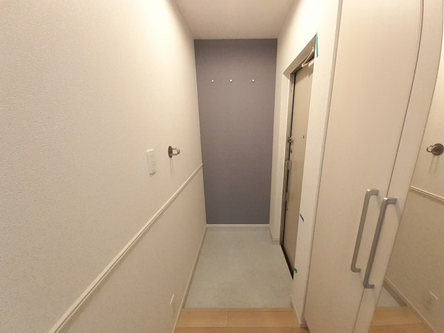 グレース讃良の玄関