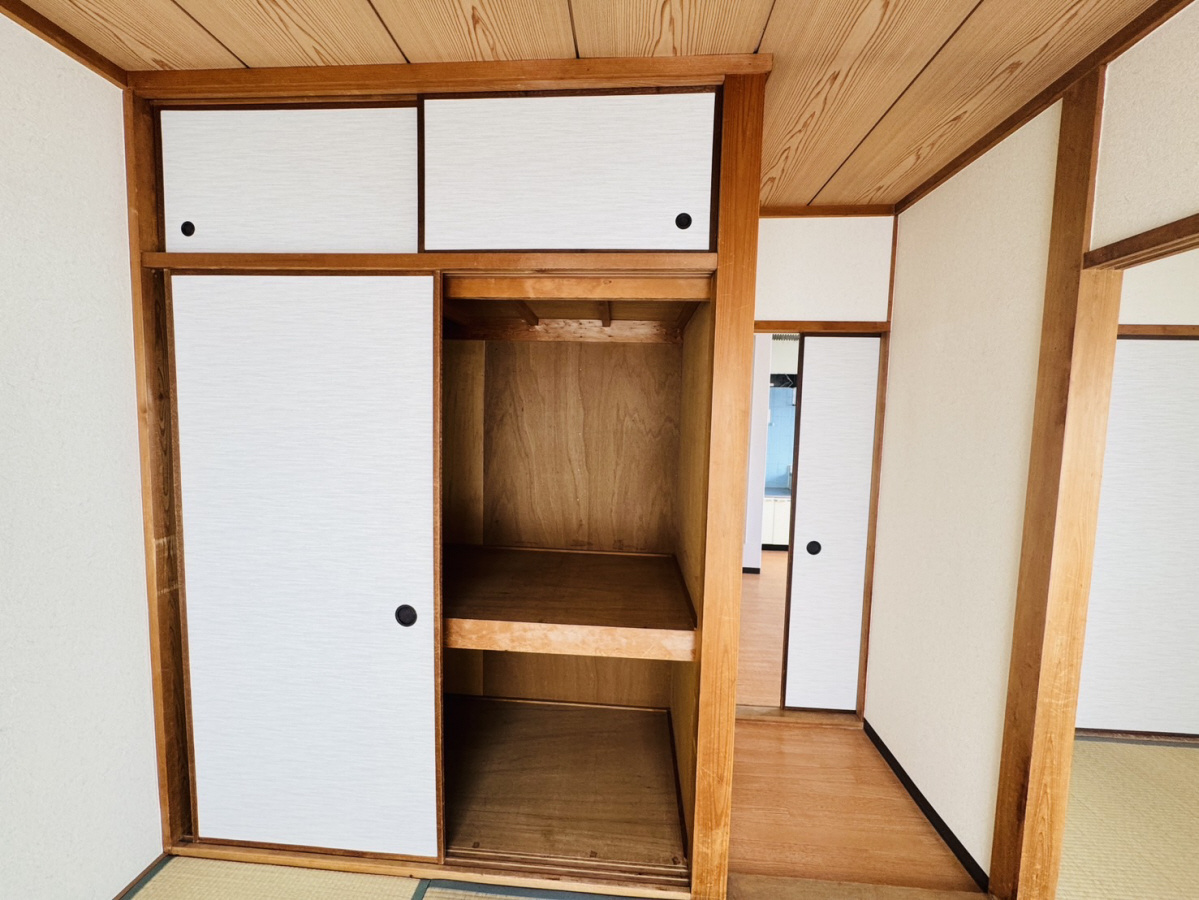 緑町ウエダハイツの収納
