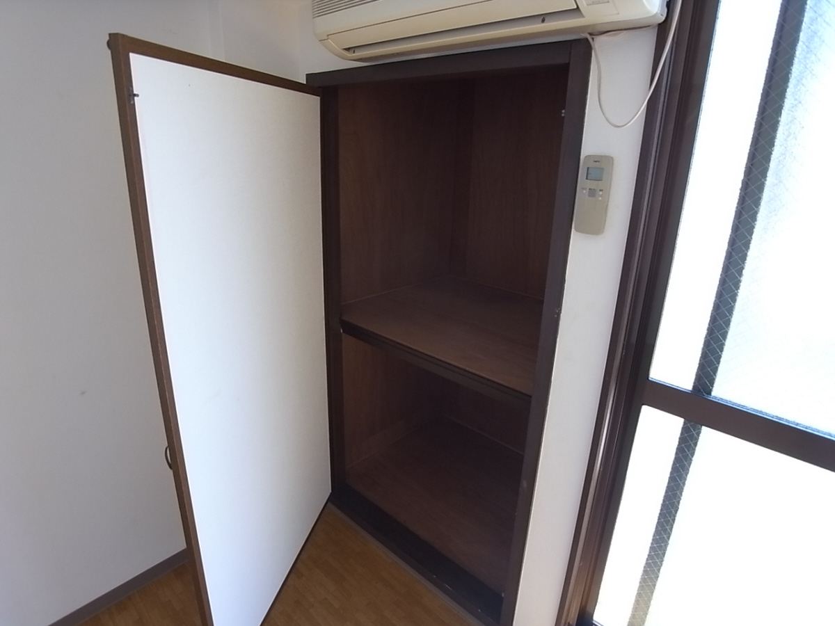 クワイエット香里の収納