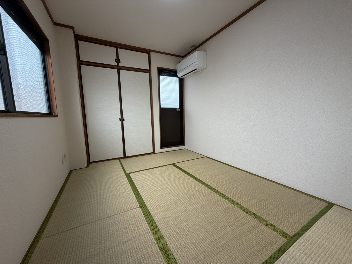 メゾン南町の洋室