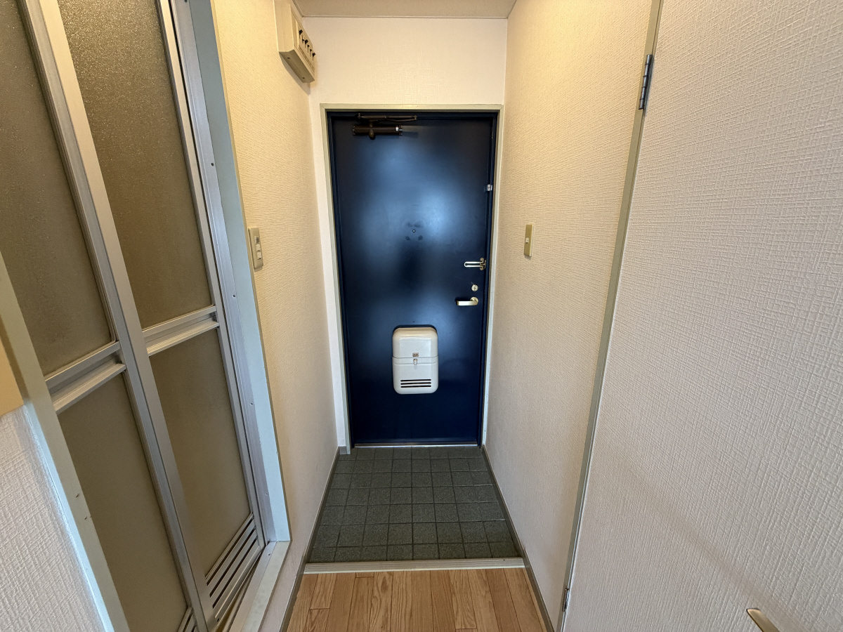 メゾン南町の玄関