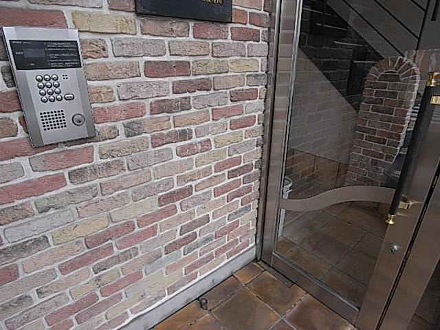 アーカンシェル東寝屋川の設備|オートロック