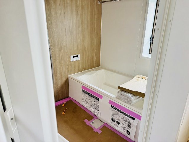 八王子市　城山手　中古戸建ての浴室|～現在リフォーム中、詳細は当社までお気軽にお問合せ下さい～