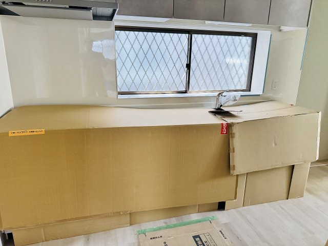 八王子市　城山手　中古戸建てのキッチン|～現在リフォーム中、詳細は当社までお気軽にお問合せ下さい～