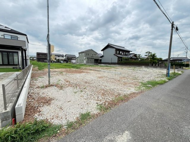 リーブルガーデン　羽島市上中町長間　全３区画分譲の外観|「現地（202●年●月●日）撮影」　
■全体写真　
■ヤマダ不動産　株式会社リライフ　