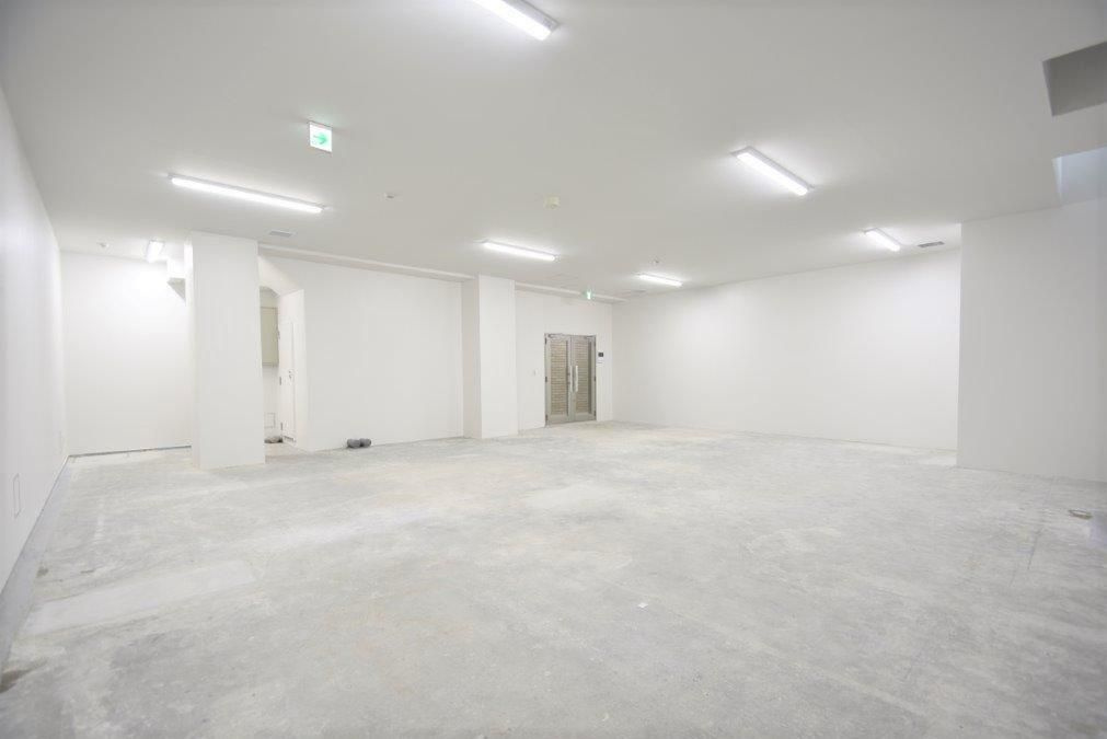 足立区六町３丁目の店舗事務所の内装