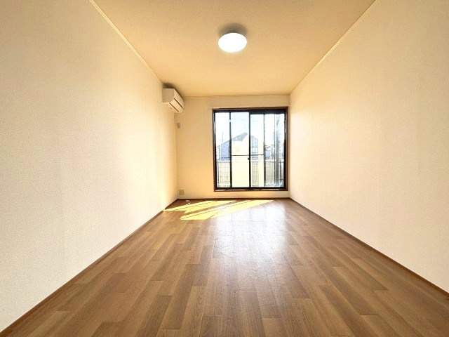セルティアCの洋室