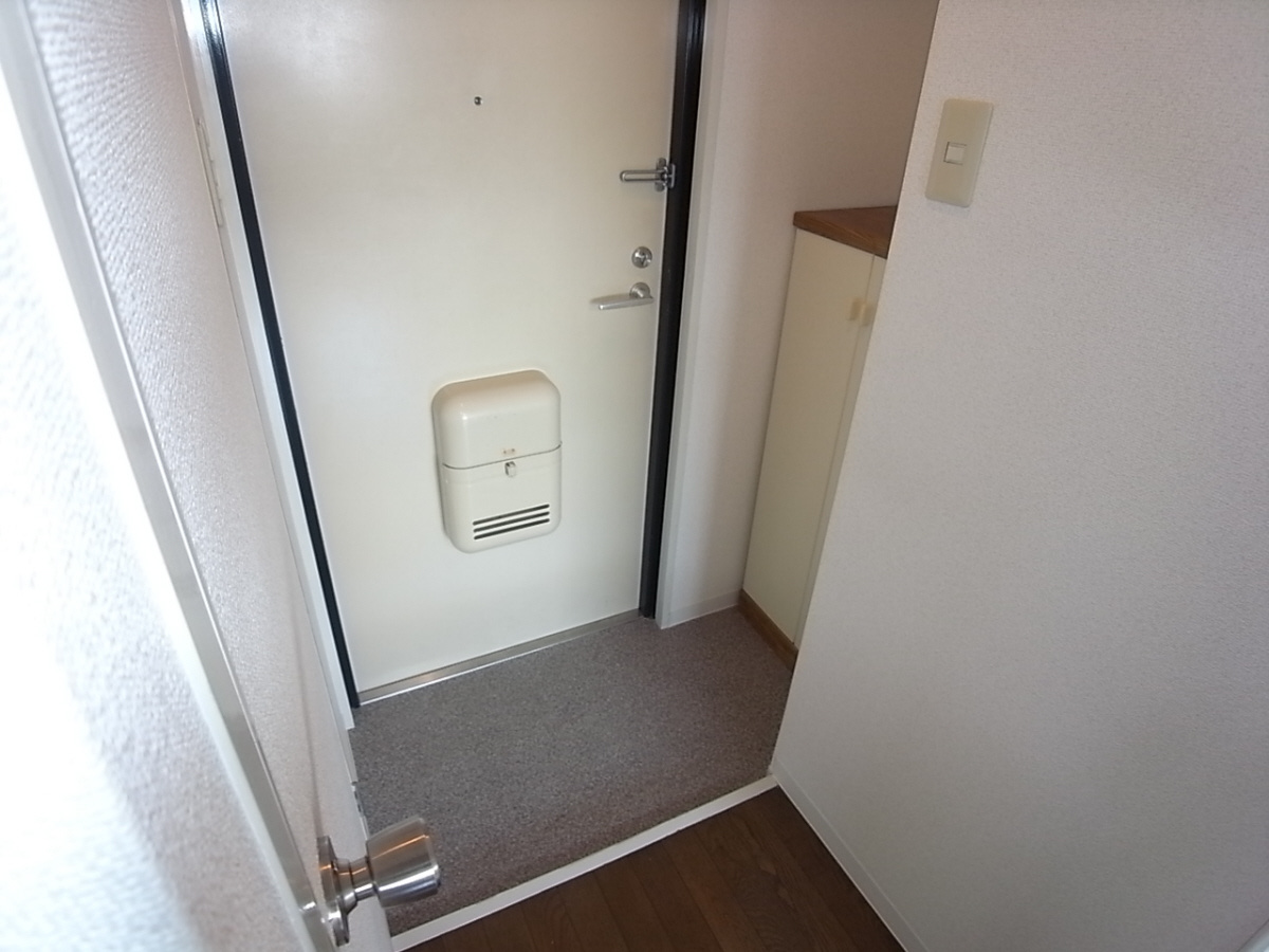 京阪プリンスマンションの玄関