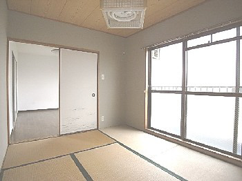 長井マンションの収納