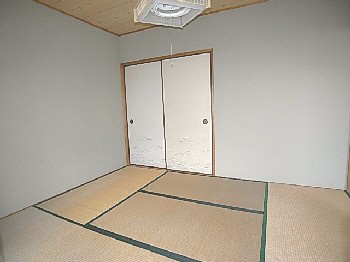 長井マンションの収納