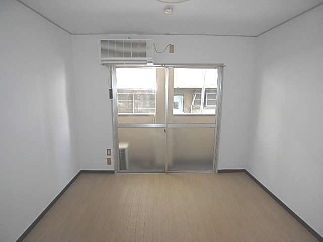 ハイツ北之町Ａ棟の洋室