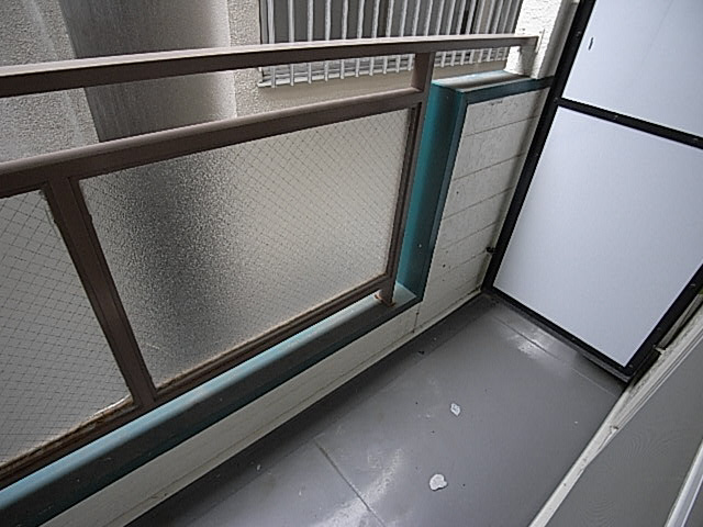 野崎KSのエントランス
