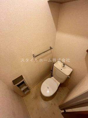 【トイレ】 | ユトリロ東脇