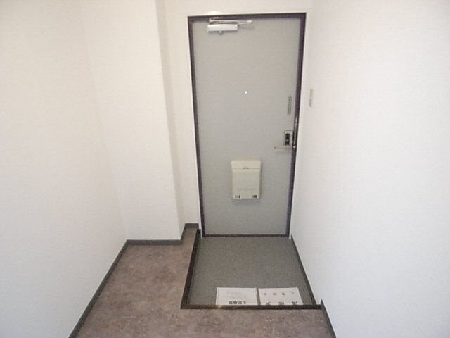 レオハイム木屋の玄関