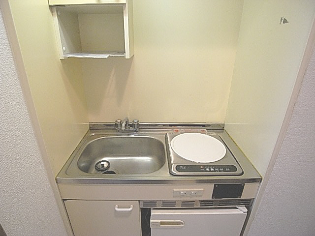 メビウス寝屋川レジデンスEastのキッチン