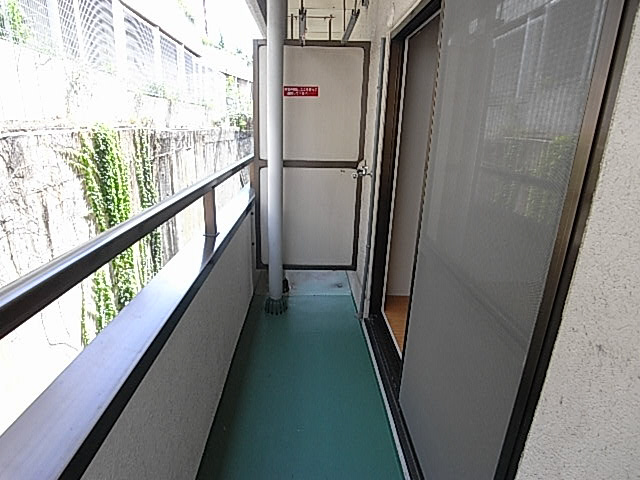 ハイクレスト光善寺の駐車場