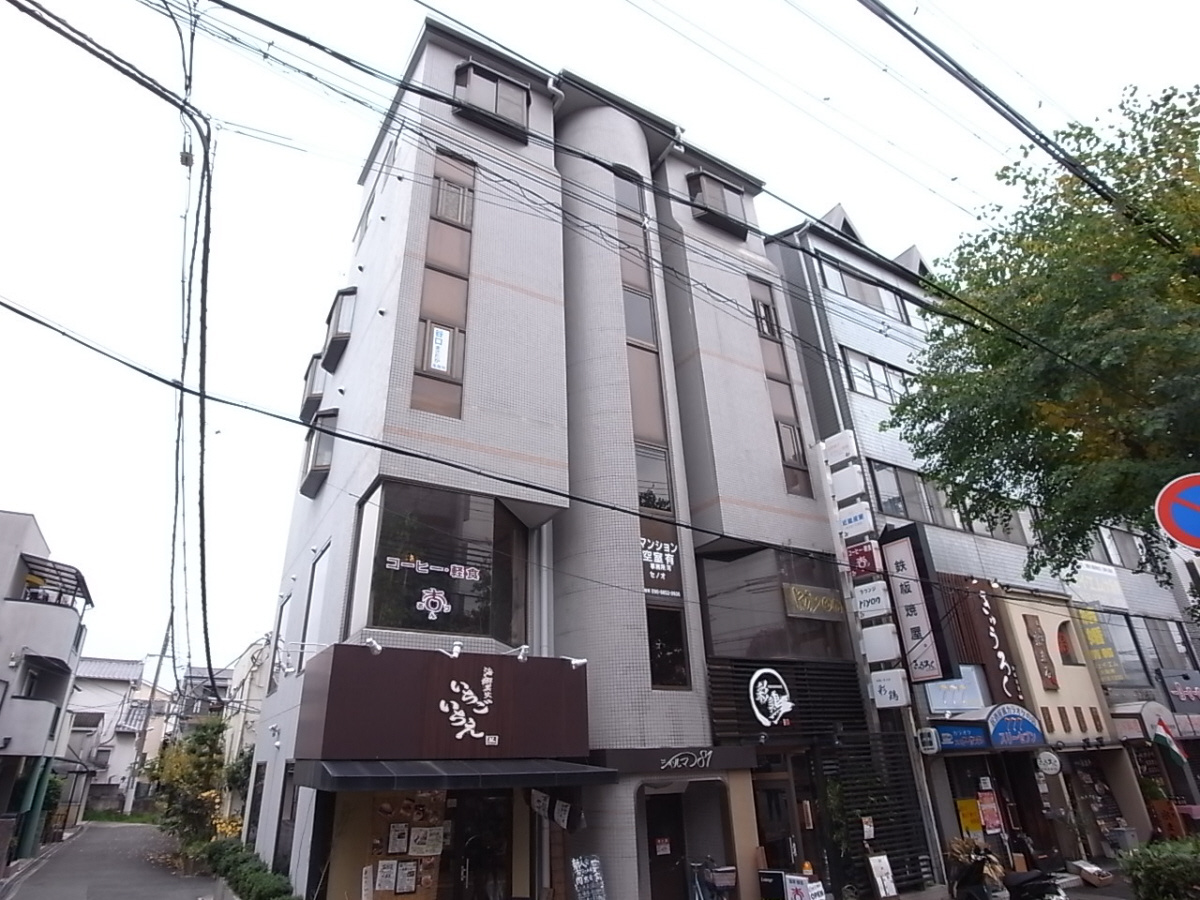 シャルマン81