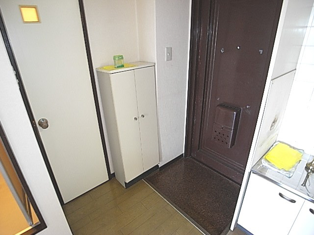 三浜マンションの玄関